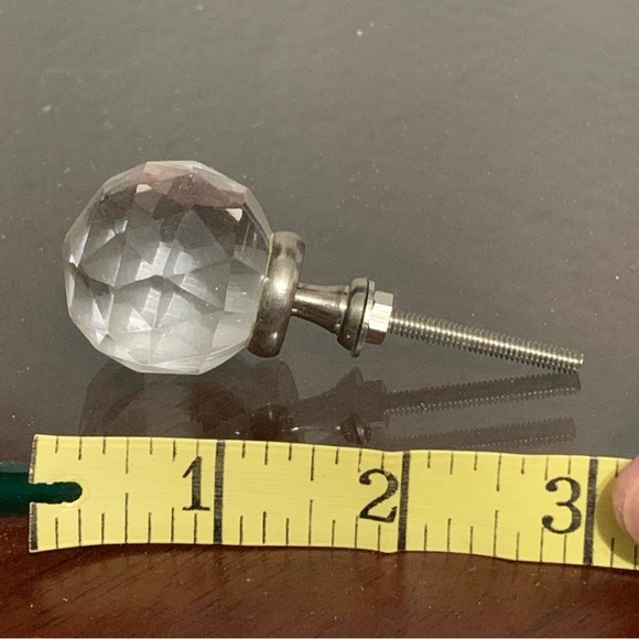 Clear Sphere Drawer Knob - Picture 4 of 6